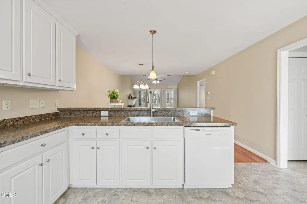 3618 E Cotton Gin Drive Clayton NC 27527