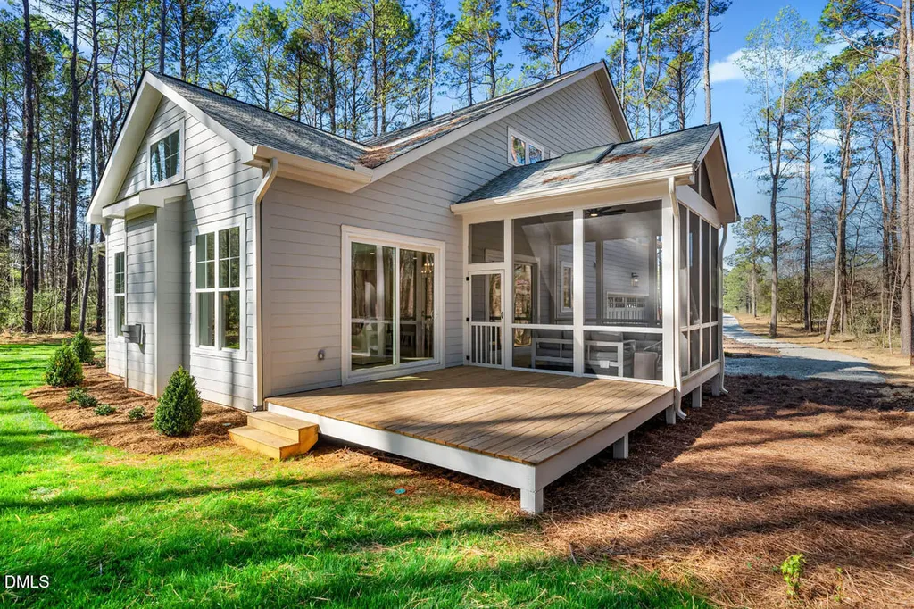 8750 Old Nc 86 Chapel Hill NC 27516