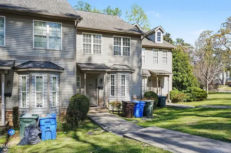 429 Georgetown Circle Fayetteville NC 28314