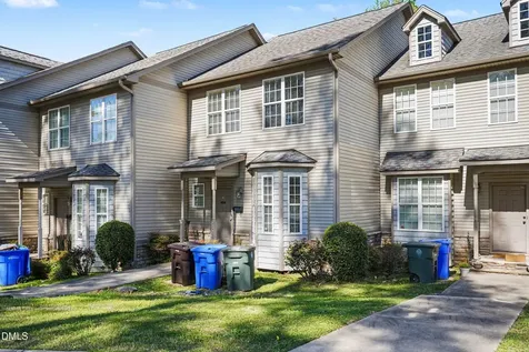 429 Georgetown Circle Fayetteville NC 28314