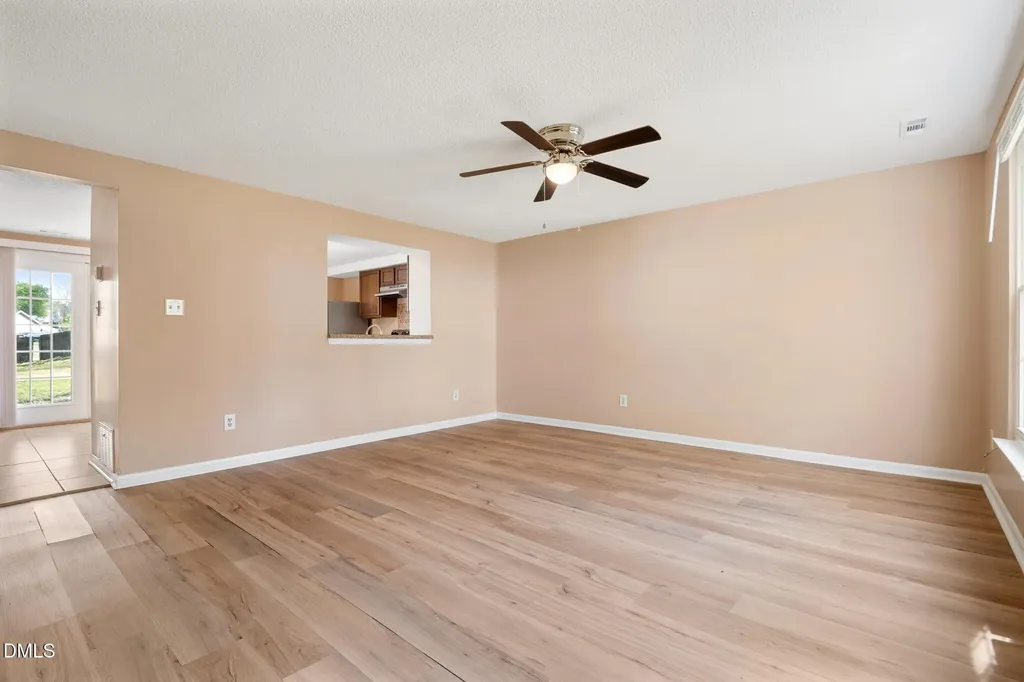 5503 Bringle Court Raleigh NC 27610