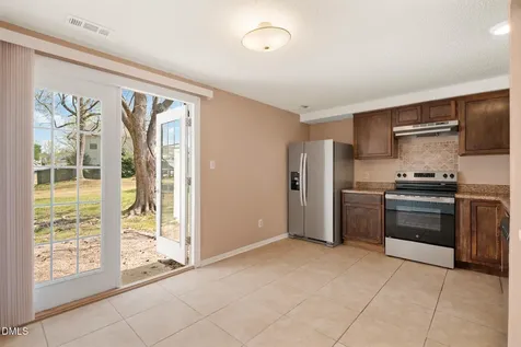 5503 Bringle Court Raleigh NC 27610
