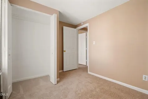 5503 Bringle Court Raleigh NC 27610