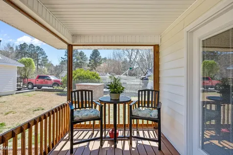 35 Hummingbird Lane Henderson NC 27537