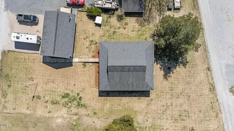35 Hummingbird Lane Henderson NC 27537