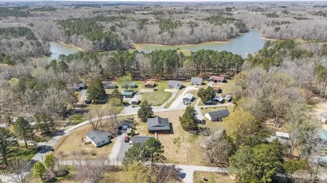 35 Hummingbird Lane Henderson NC 27537
