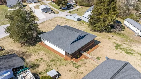 35 Hummingbird Lane Henderson NC 27537