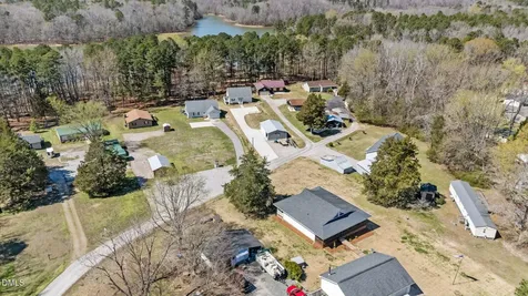 35 Hummingbird Lane Henderson NC 27537