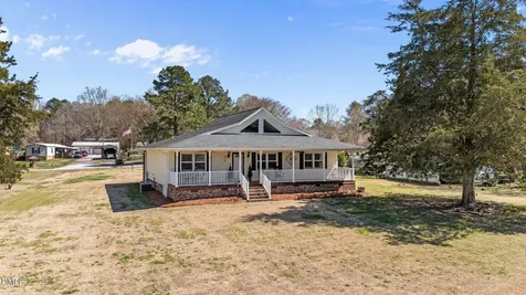 35 Hummingbird Lane Henderson NC 27537