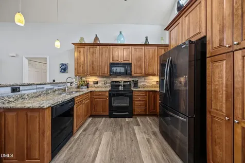 35 Hummingbird Lane Henderson NC 27537