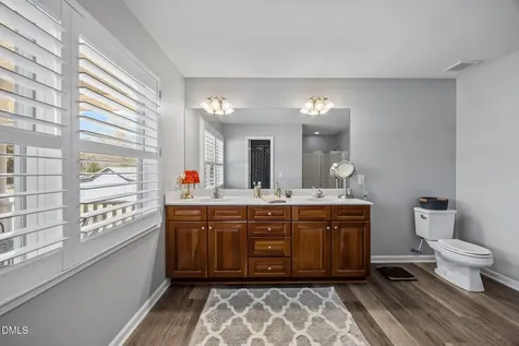35 Hummingbird Lane Henderson NC 27537