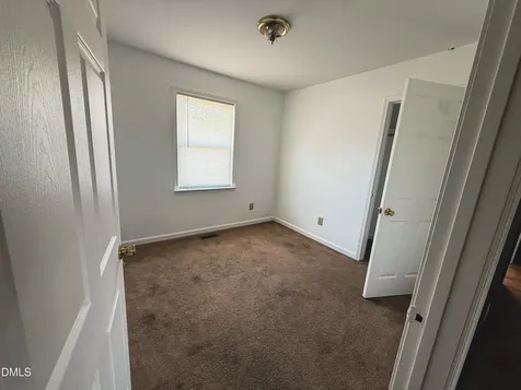 350 Plum Nutty Road Henderson NC 27537