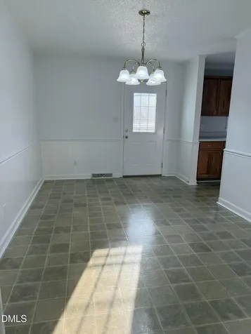 2992 Cherry Lane Kinston NC 28504