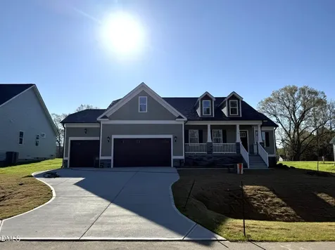 70 Hot Springs Way Benson NC 27504