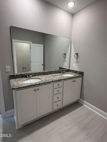 70 Hot Springs Way Benson NC 27504