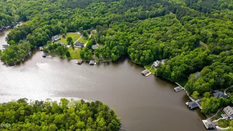 18 Black Angus Road Leasburg NC 27291