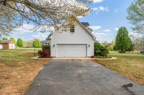 24 Country Side Drive Roxboro NC 27574