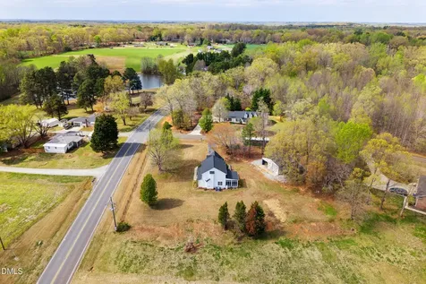 24 Country Side Drive Roxboro NC 27574