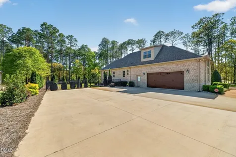 203 Leafwood Drive Goldsboro NC 27534