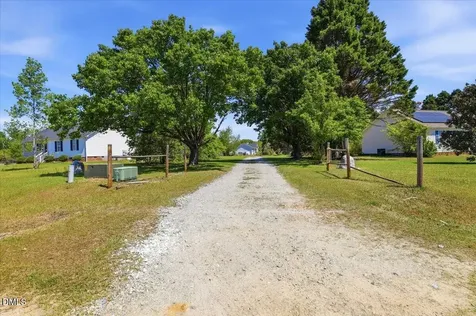 200 Amber Lane Willow Springs NC 27592