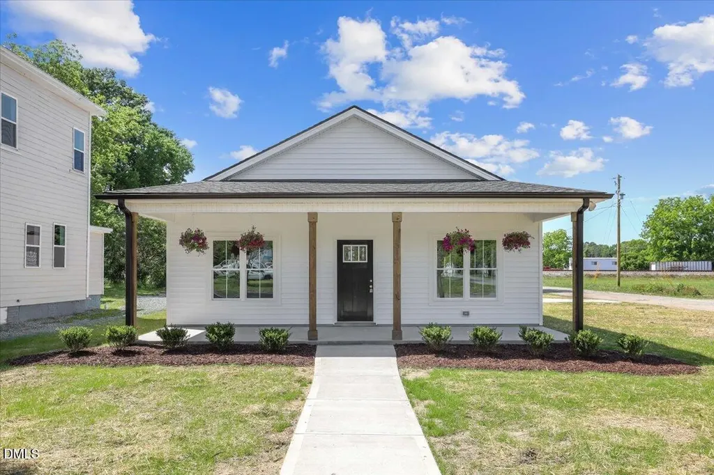 311 N Wilson Avenue Dunn NC 28334