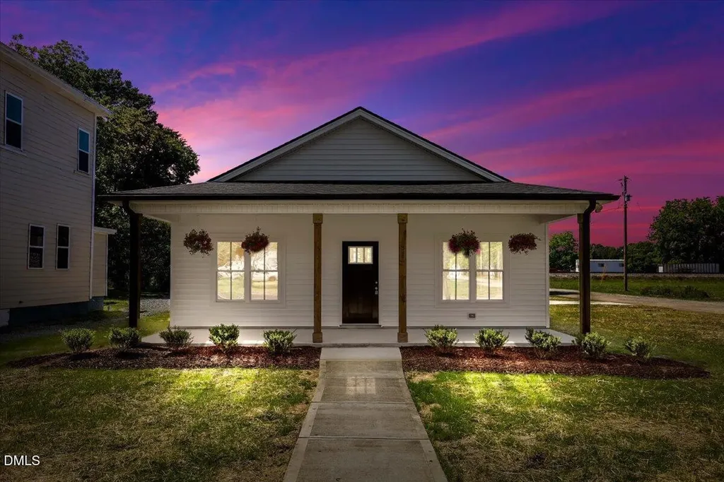 311 N Wilson Avenue Dunn NC 28334