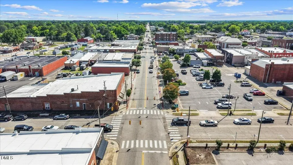 311 N Wilson Avenue Dunn NC 28334