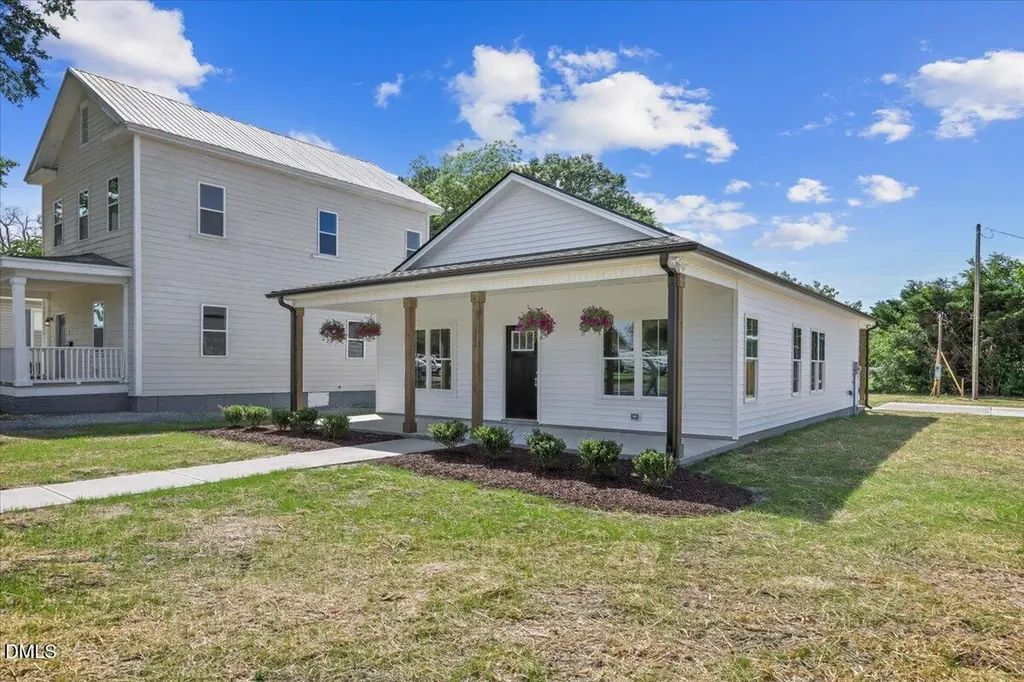311 N Wilson Avenue Dunn NC 28334
