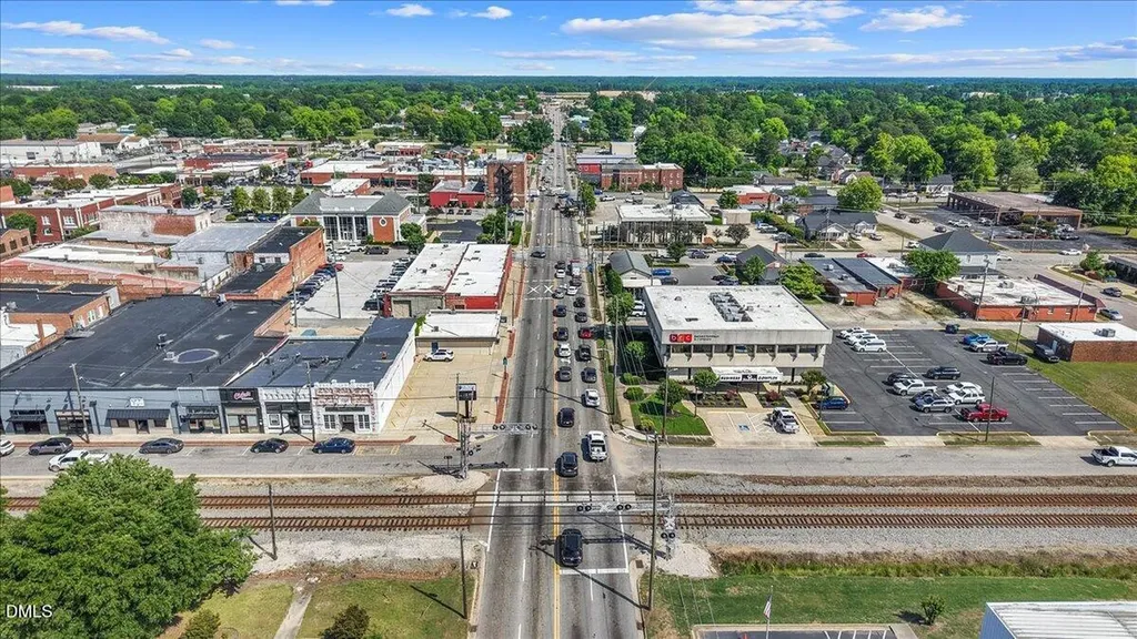 311 N Wilson Avenue Dunn NC 28334