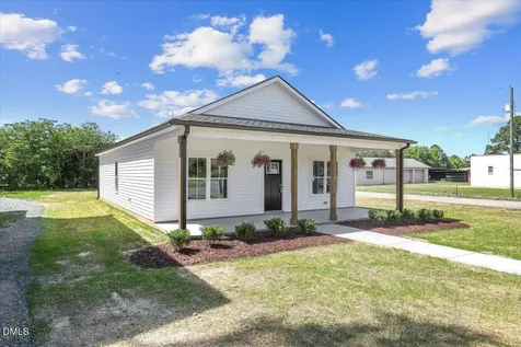 311 N Wilson Avenue Dunn NC 28334