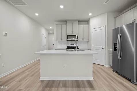 903 Clearhaven Lane Fuquay Varina NC 27526