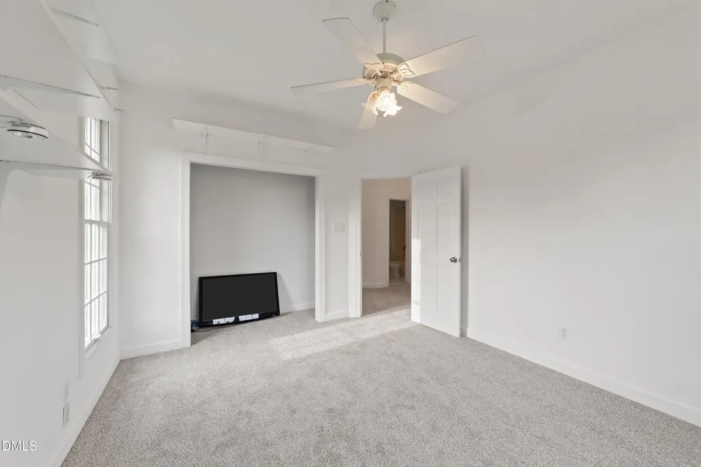112 Hood Farm Road Clayton NC 27520