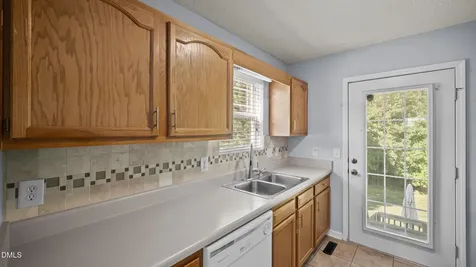 1743 Willa Pl Drive Kernersville NC 27284