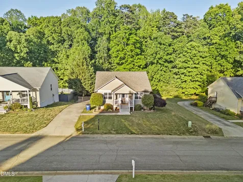 1743 Willa Pl Drive Kernersville NC 27284