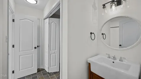1743 Willa Pl Drive Kernersville NC 27284