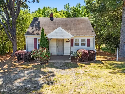 1847 Lower Hopedale Road Burlington NC 27217