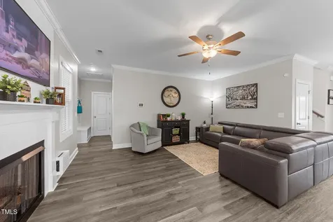 76 Shadybrook Drive Benson NC 27504