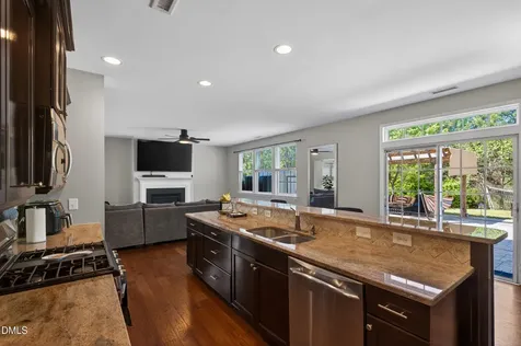 1113 Brookhill Way Cary NC 27519