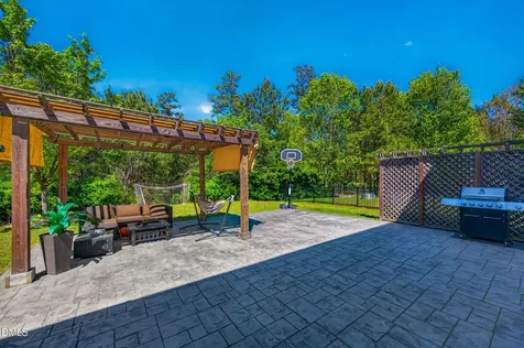 1113 Brookhill Way Cary NC 27519