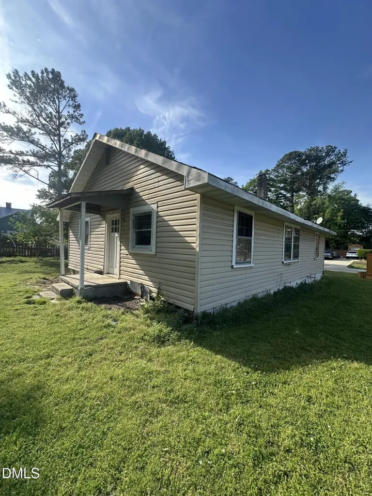 602-604 Faucette Street Fuquay Varina NC 27526