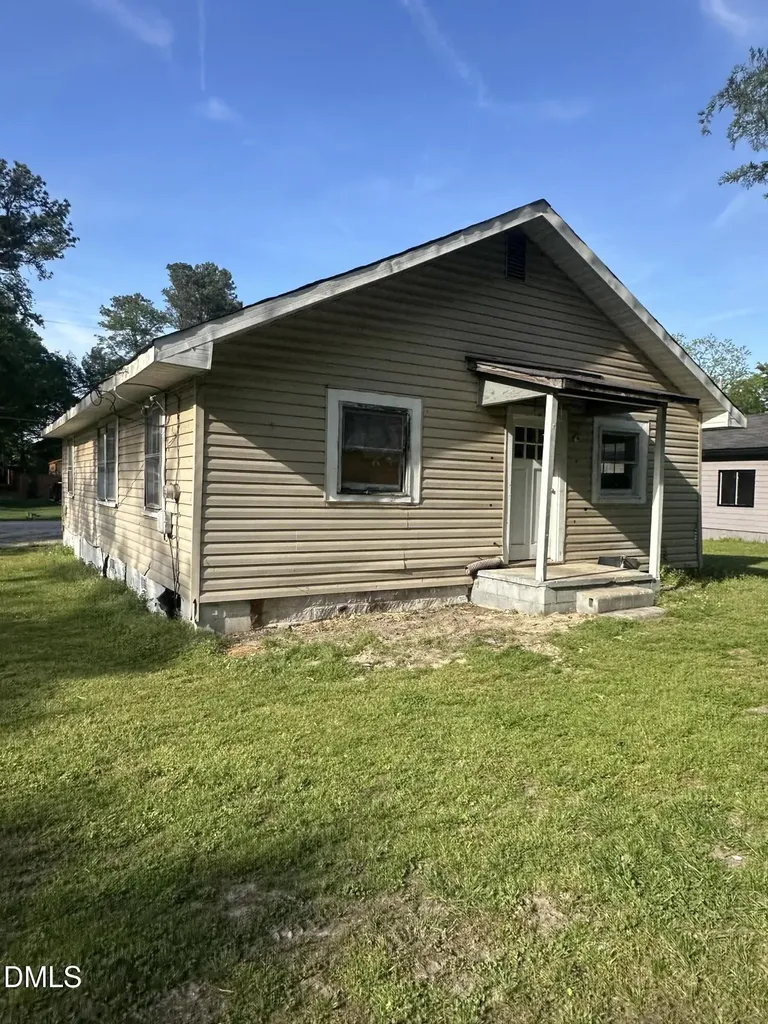 602-604 Faucette Street Fuquay Varina NC 27526