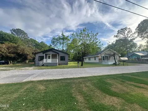 602-604 Faucette Street Fuquay Varina NC 27526