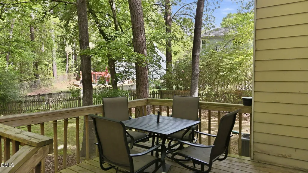 4952 Liverpool Lane Raleigh NC 27604