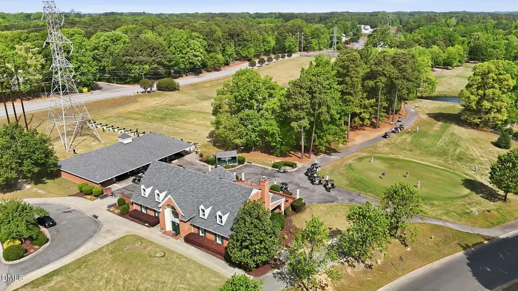 4952 Liverpool Lane Raleigh NC 27604