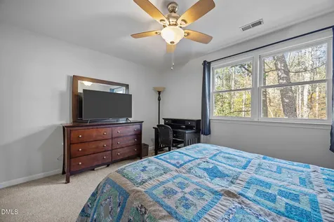 4952 Liverpool Lane Raleigh NC 27604
