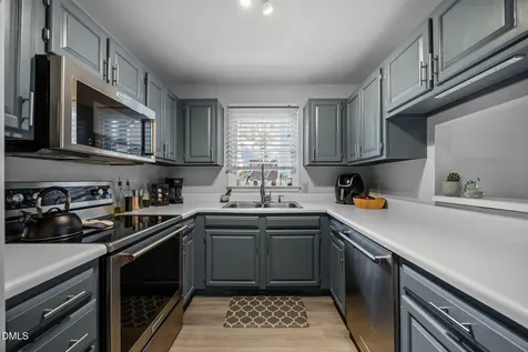 4952 Liverpool Lane Raleigh NC 27604