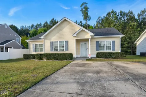 1351 Echo Lake Lane Rocky Mount NC 27803