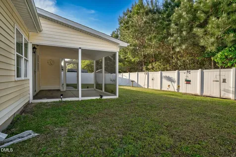 1351 Echo Lake Lane Rocky Mount NC 27803