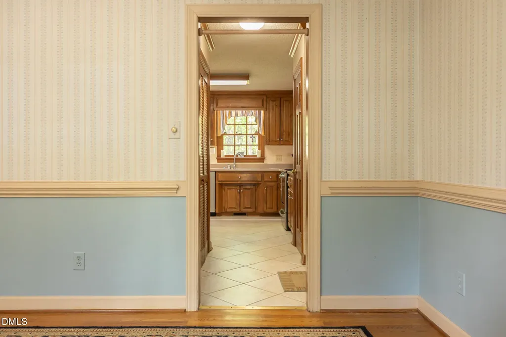 1956 Wilton Circle Raleigh NC 27615