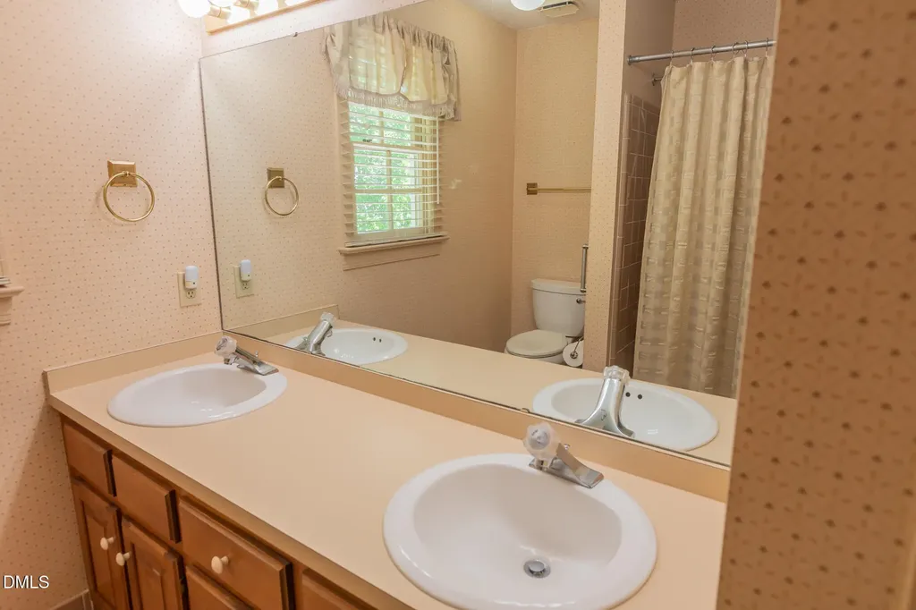 1956 Wilton Circle Raleigh NC 27615